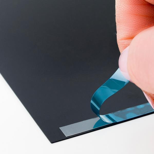 StarTech.com Filtre de Confidentialité Tactile de 14" 16:9, Rabattable - Filtre de confidentialité pour ordinateur portable - adhésif, languettes de charnière, charnières à bascule - 14"