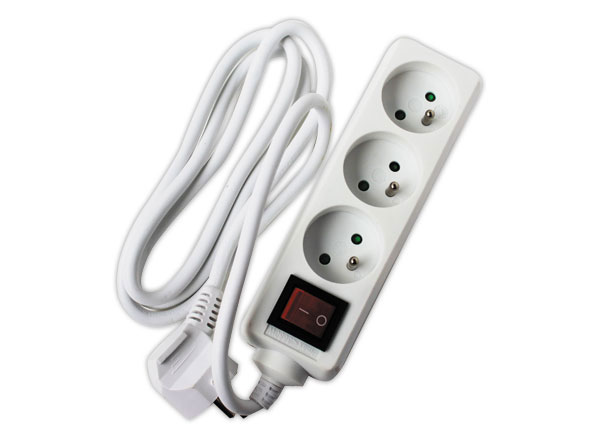 1 Bloc multiprises 3 prises - Câble 1,5 mètre