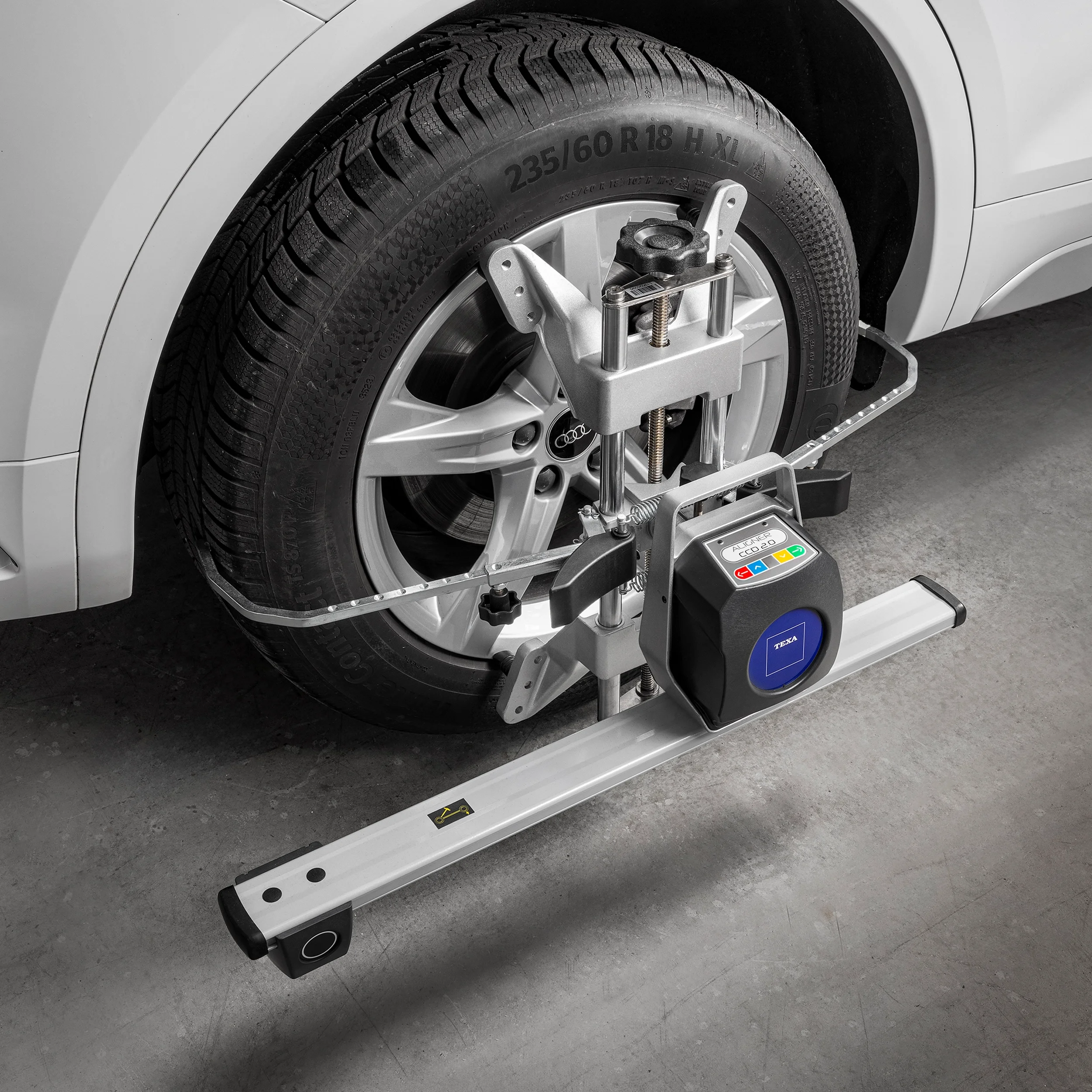 PAIRE DE GRIFFES SUR JANTE POUR RCCS3