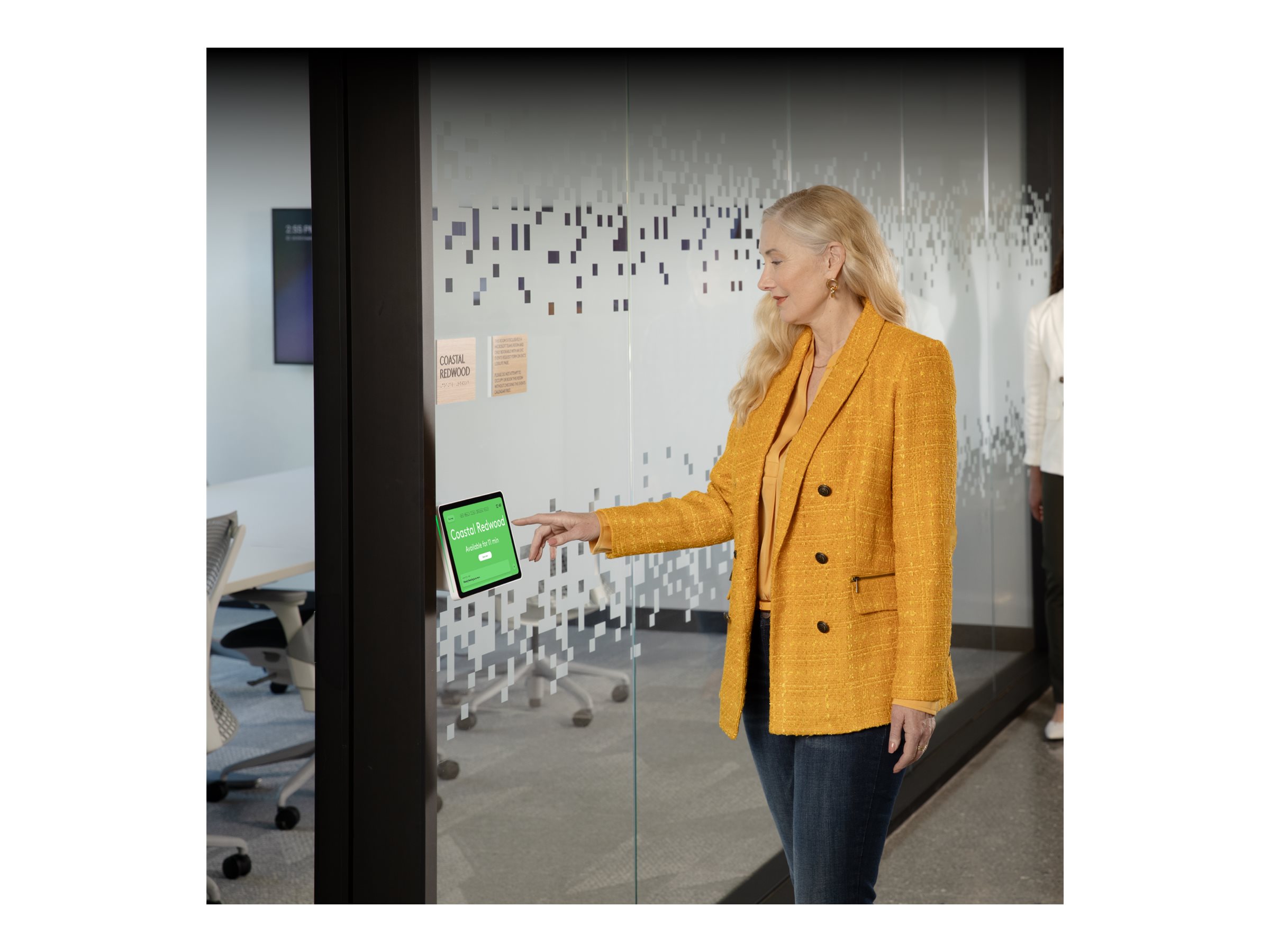 Logitech Essential for Rooms | Three Year Service Plan - Licence d'abonnement (3 ans) + Logitech Basic Support - 1 pièce