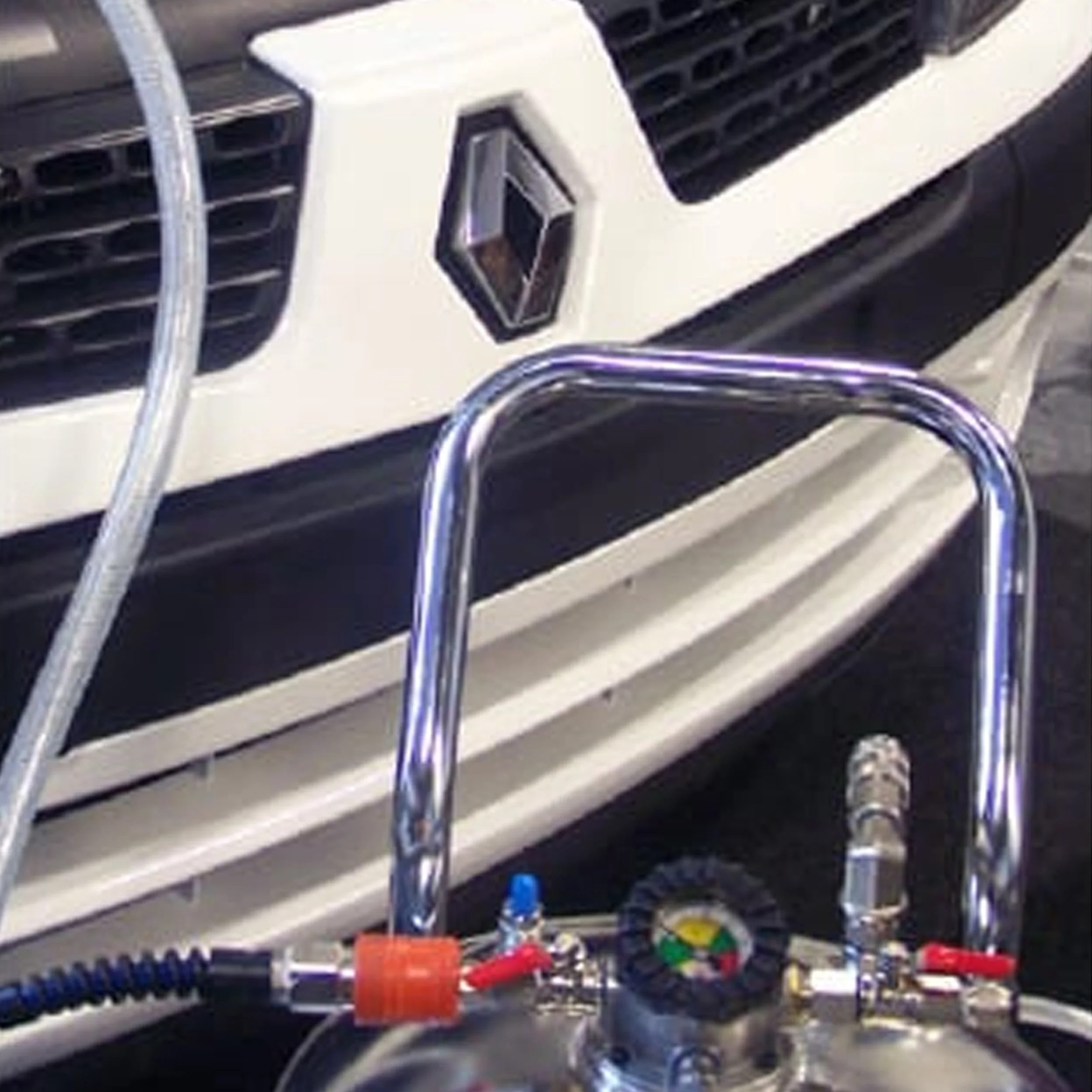 VIDANGEUR DE RESERVOIR DE CARBURANTS 