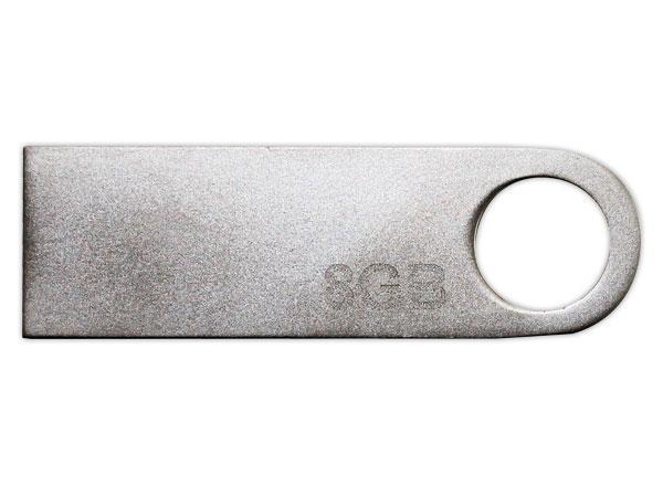 1 Clé USB 8G