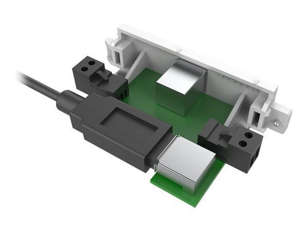 USB B (à l'avant) vers module A - prise de type "a" à l'arrière et prise carrée de type b à l'avant - USB 3.0 rétrocompatible avec 2.0 - utilise USB 5v pour amplifier - pour des câbles plus longs, utilisez une alimentation générique de 5 volts / 2 ampères
