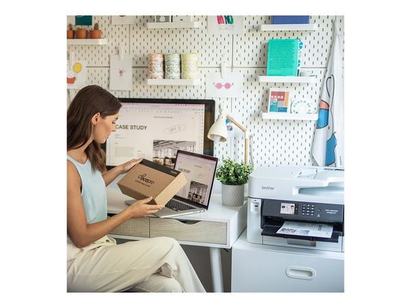 Brother DCP-L3510CDW imprimante multifonction LED A4 2400 x 600 DPI 18 ppm Wifi