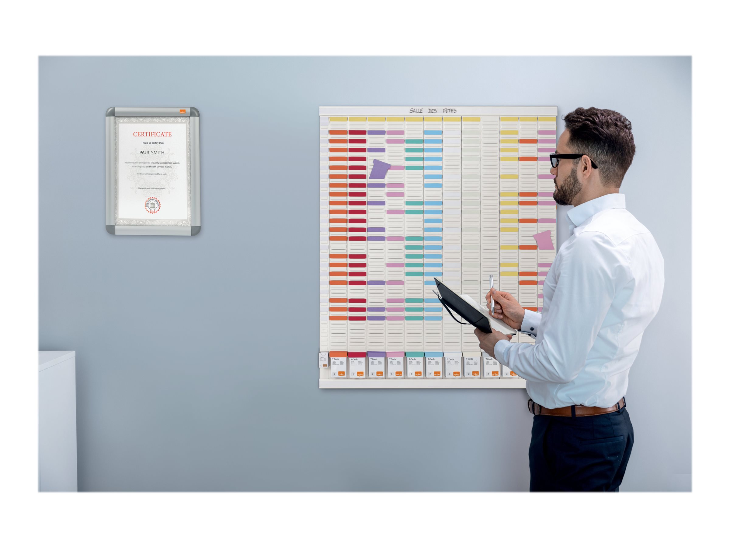 1 Kit planning annuel 13 colonnes 54 fentes - Blanc