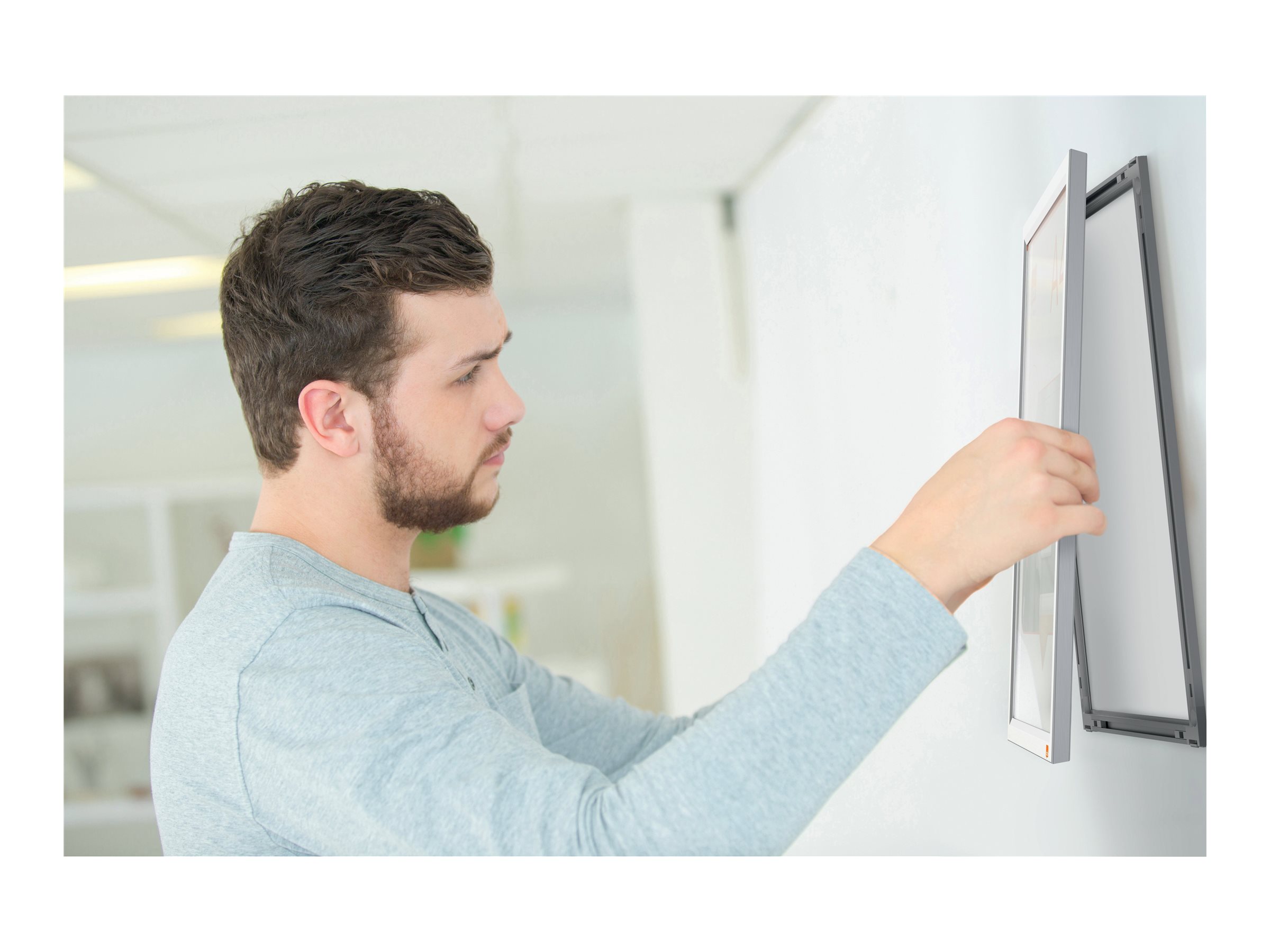 1 Porte-affiche clipsable A3 Nobo impression - argent