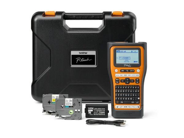 1 Etiqueteuse + mallette Brother PT-E560BTVP