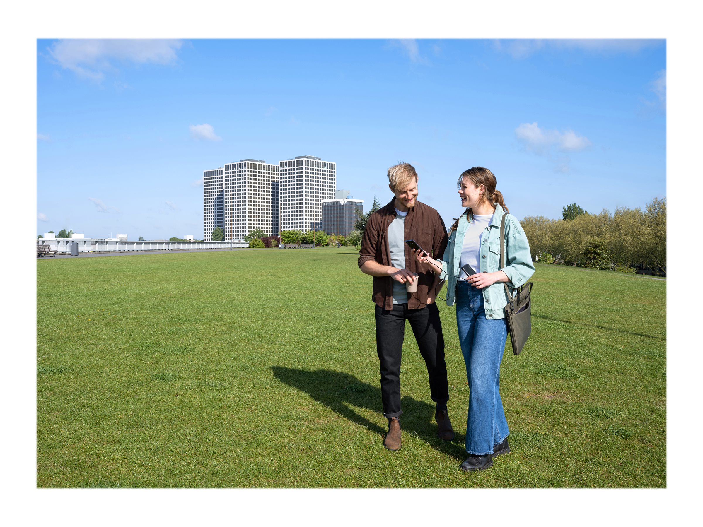 1 Batterie externe Powerbank Trust PrimoEco 10.000 mAh - Noir